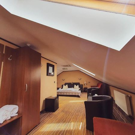 Hotel Belvedere Szováta Kültér fotó
