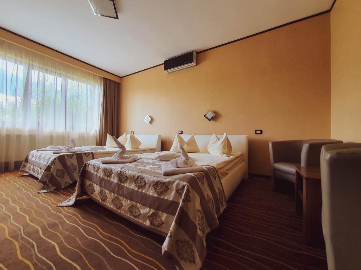 Hotel Belvedere Szováta Kültér fotó