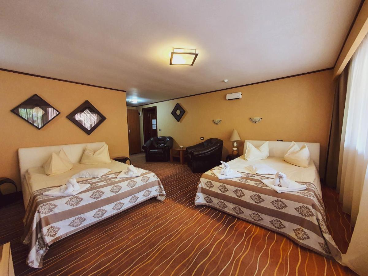 Hotel Belvedere Szováta Kültér fotó