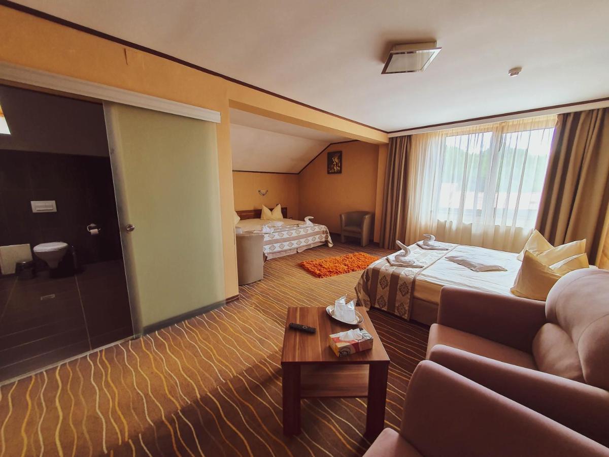 Hotel Belvedere Szováta Kültér fotó
