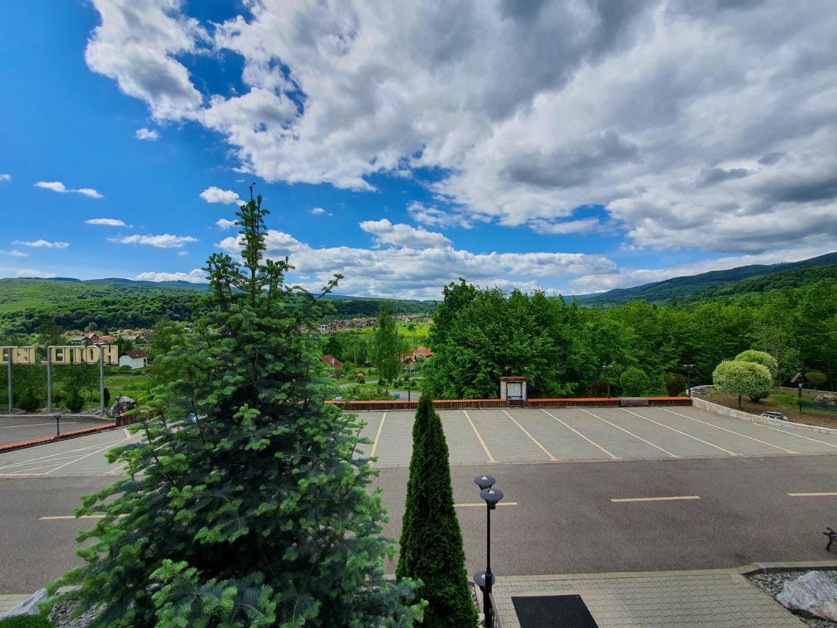 Hotel Belvedere Szováta Kültér fotó