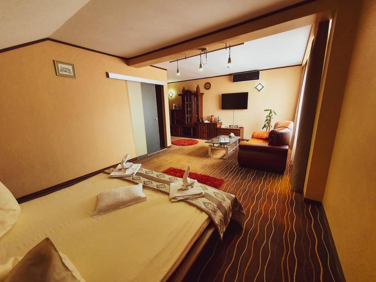 Hotel Belvedere Szováta Kültér fotó