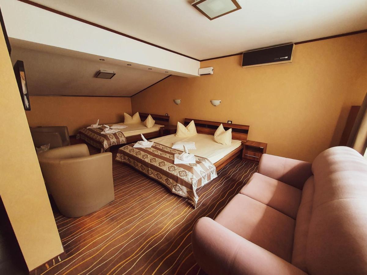 Hotel Belvedere Szováta Kültér fotó