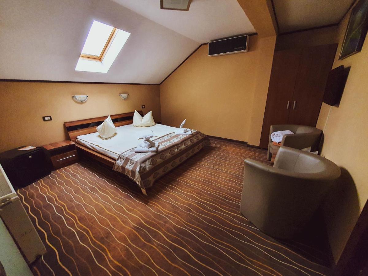 Hotel Belvedere Szováta Kültér fotó
