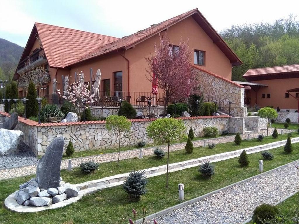 Hotel Belvedere Szováta Kültér fotó