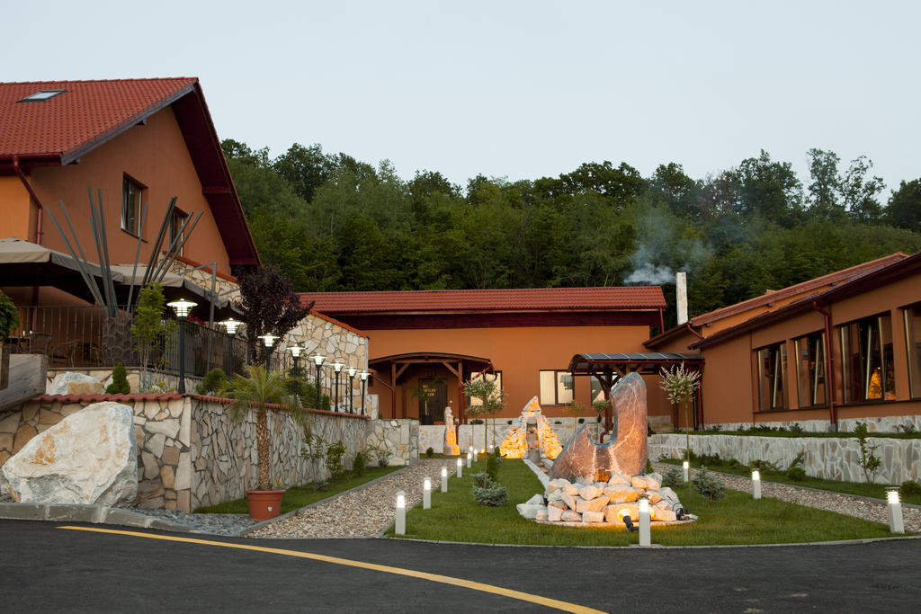 Hotel Belvedere Szováta Kültér fotó